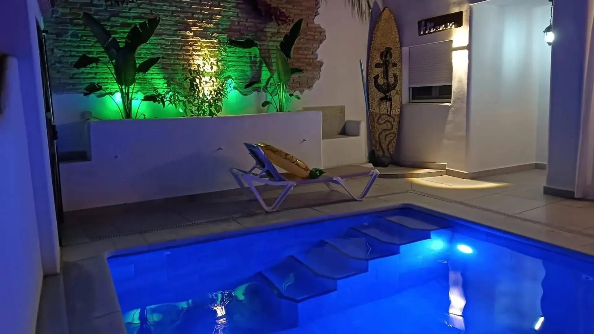 Charming Chalet In Punta Umbria With Private Pool